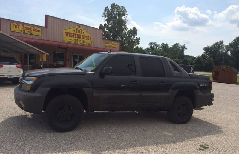 2003 Chevrolet Avalanche for sale at TNT Truck Sales in Poplar Bluff MO