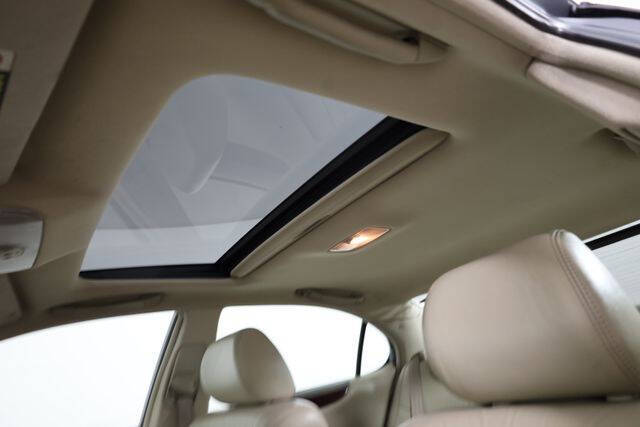 2004 Lexus ES 330