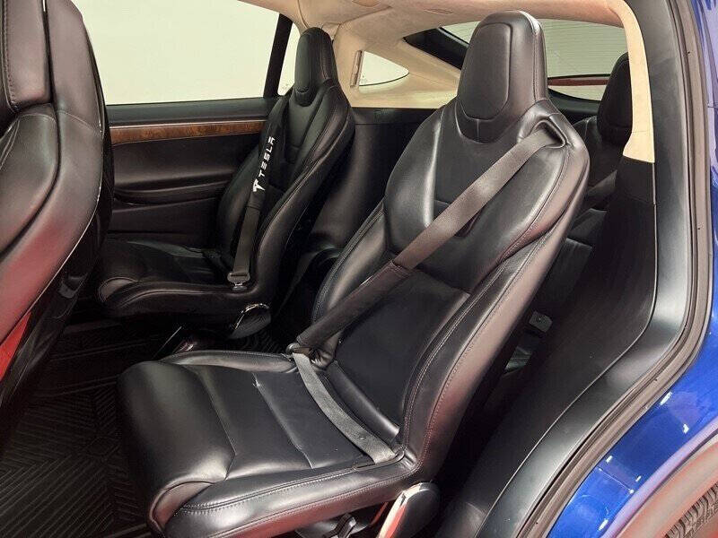 2017 Tesla Model X 75D