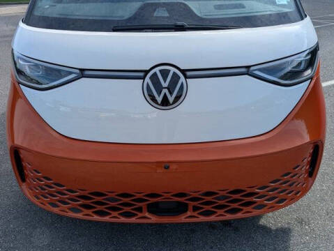 2025 Volkswagen ID. Buzz Pro S Plus