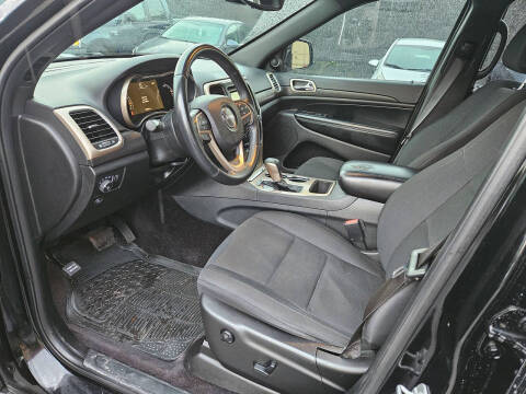 2017 Jeep Grand Cherokee Laredo