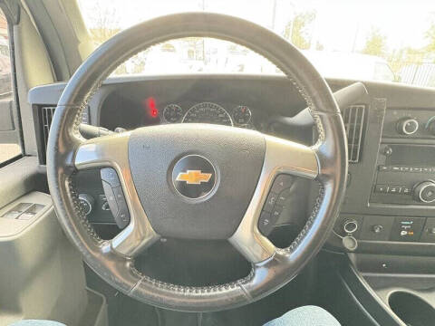 2019 Chevrolet Express 2500