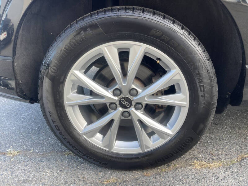 2022 Audi Q3 quattro S line Premium 45 TFSI