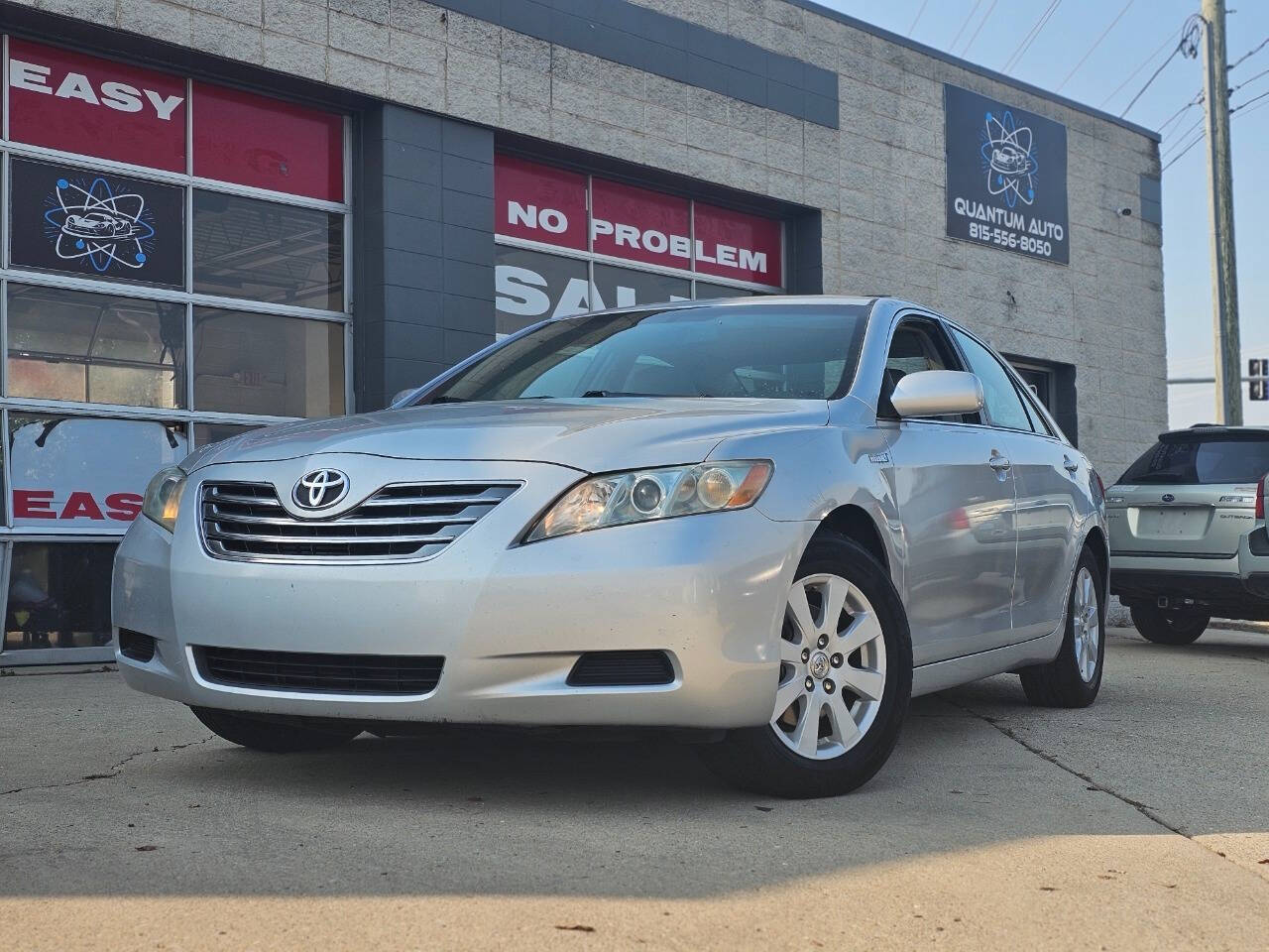 2008 Toyota Camry Hybrid for sale at Quantum Auto Co in Plainfield, IL