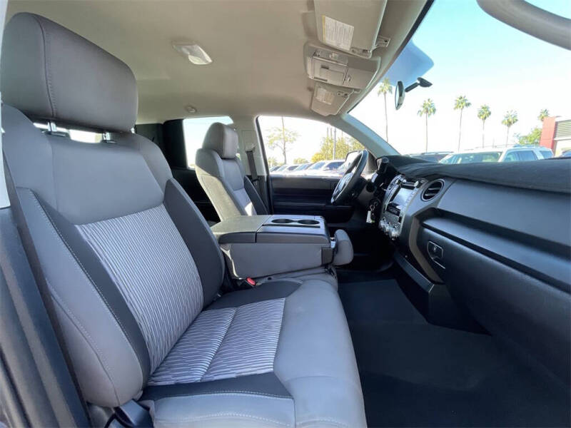 2014 Toyota Tundra SR