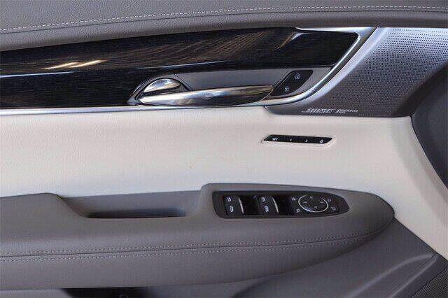 2020 Cadillac XT6 Premium Luxury