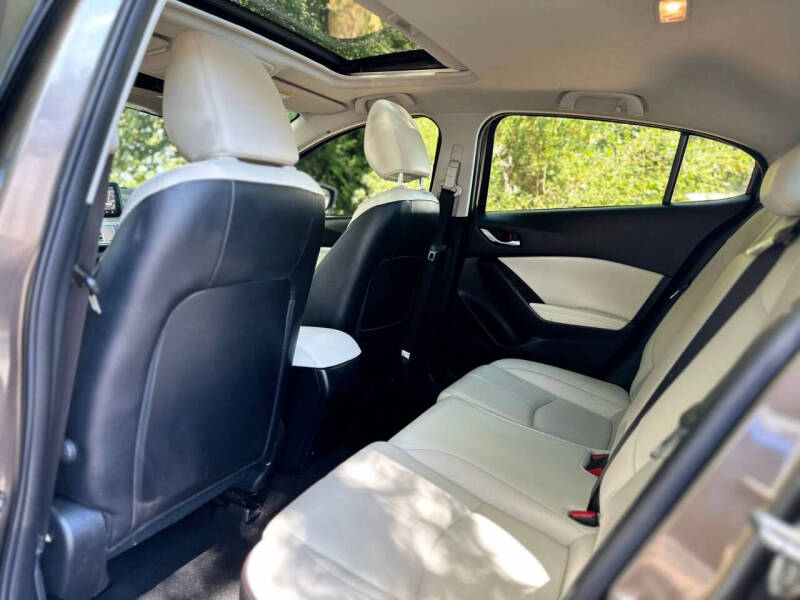 2018 Mazda MAZDA3 Grand Touring