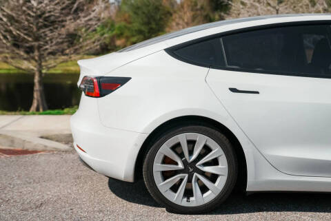 2021 Tesla Model 3 Standard Range Plus