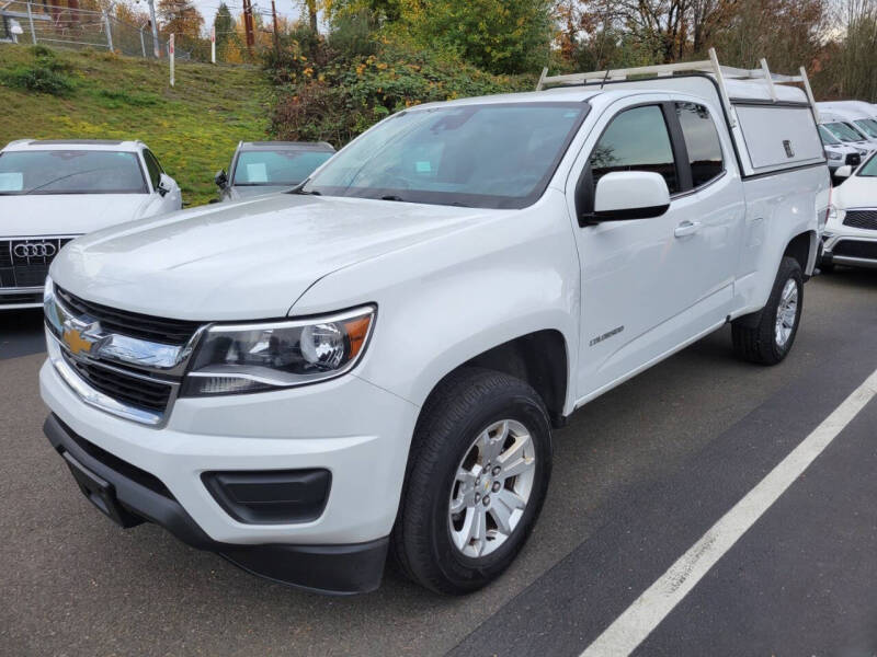 2020 Chevrolet Colorado LT photo 3