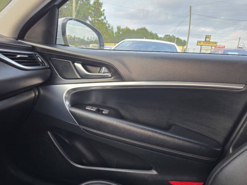 2020 Genesis G70 2.0T