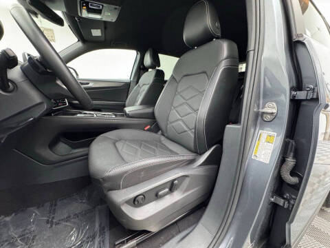 2024 Volkswagen Atlas Cross Sport SE 4Motion