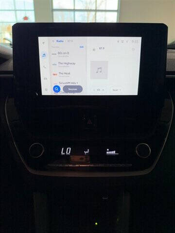 2025 Toyota Corolla Cross LE