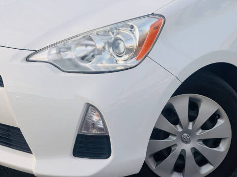 2013 Toyota Prius c Four