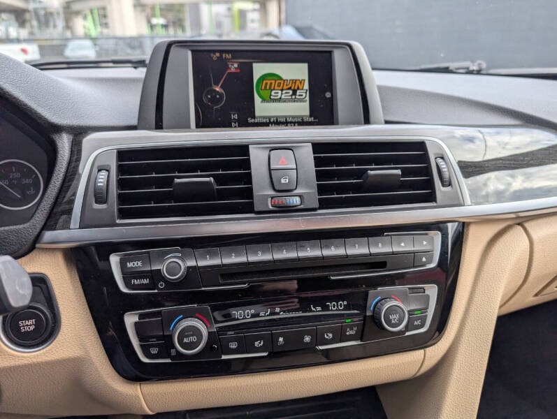 2017 BMW 3 Series 330e iPerformance