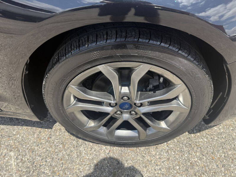 2020 Ford Fusion SEL