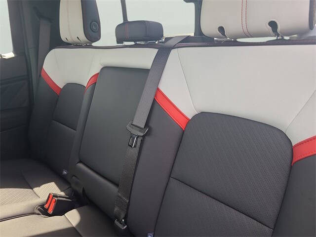 2024 GMC Canyon AT4X