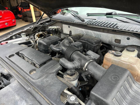 2011 Ford Expedition XLT