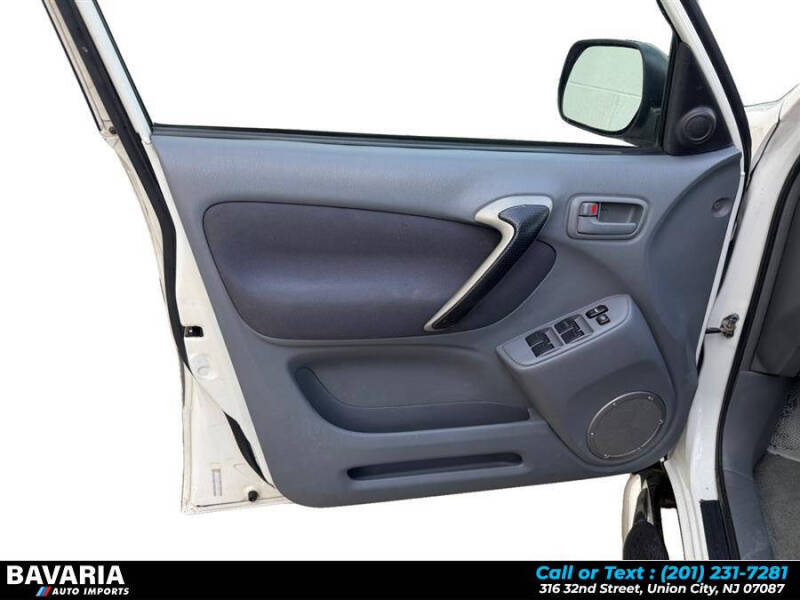 2002 Toyota RAV4