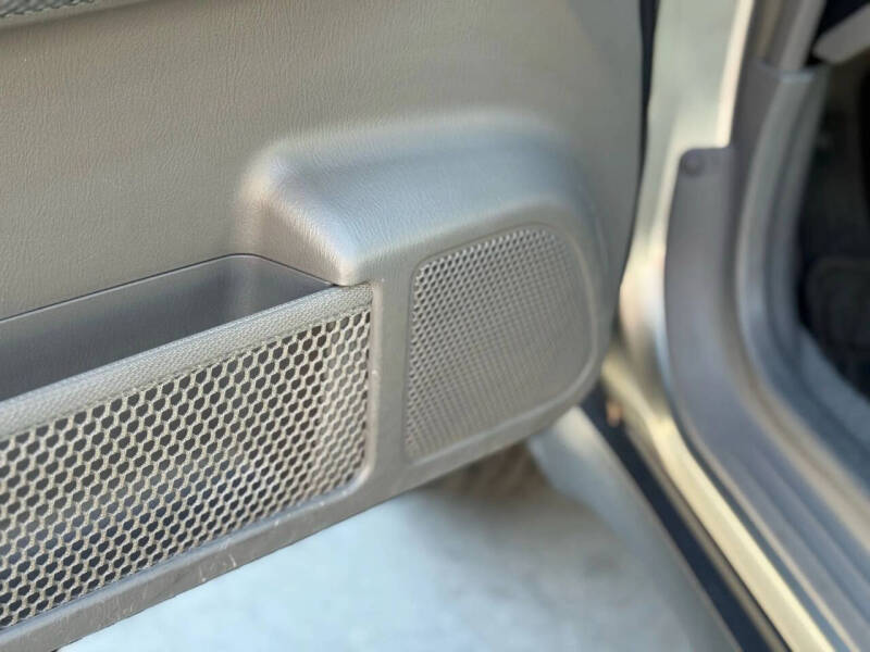 2005 Subaru Forester X