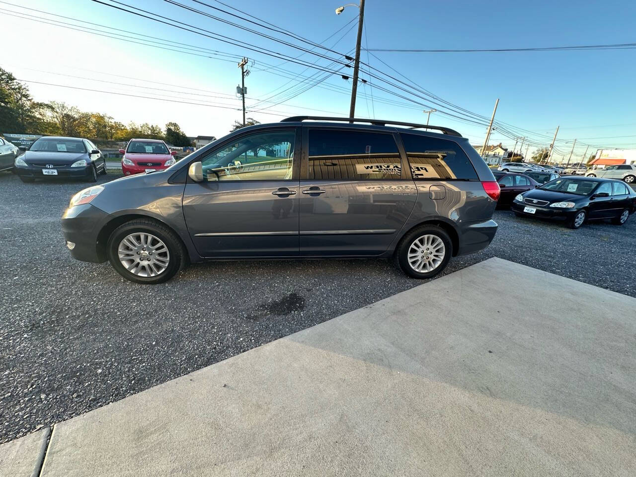 2007 Toyota Sienna for sale at PEAK VIEW MOTORS in Mount Crawford, VA