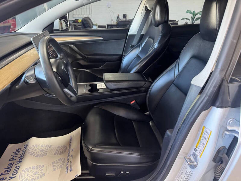 2021 Tesla Model 3 Standard Range Plus