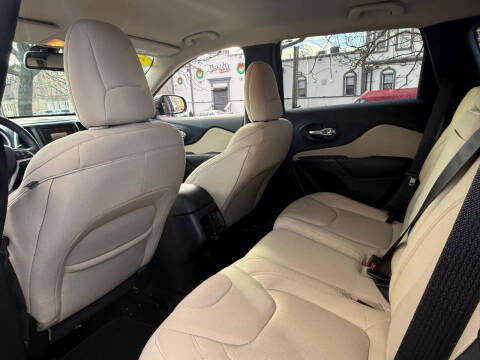 2017 Jeep Cherokee Latitude