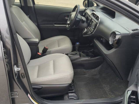 2018 Toyota Prius c One