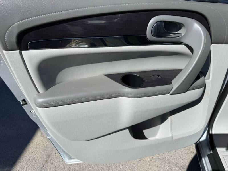 2016 Buick Enclave Leather