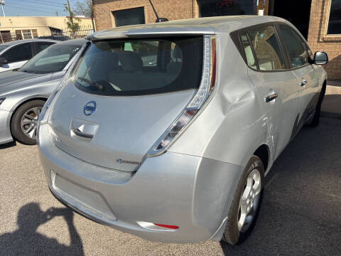 2015 Nissan LEAF SV
