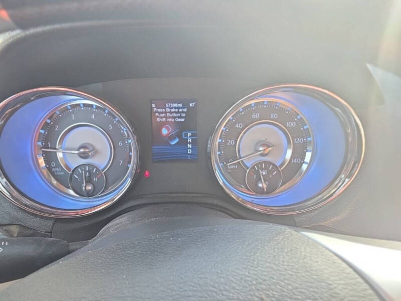 2012 Chrysler 300 Limited