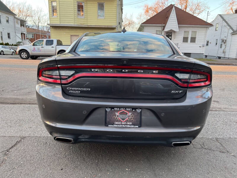 2015 Dodge Charger SXT