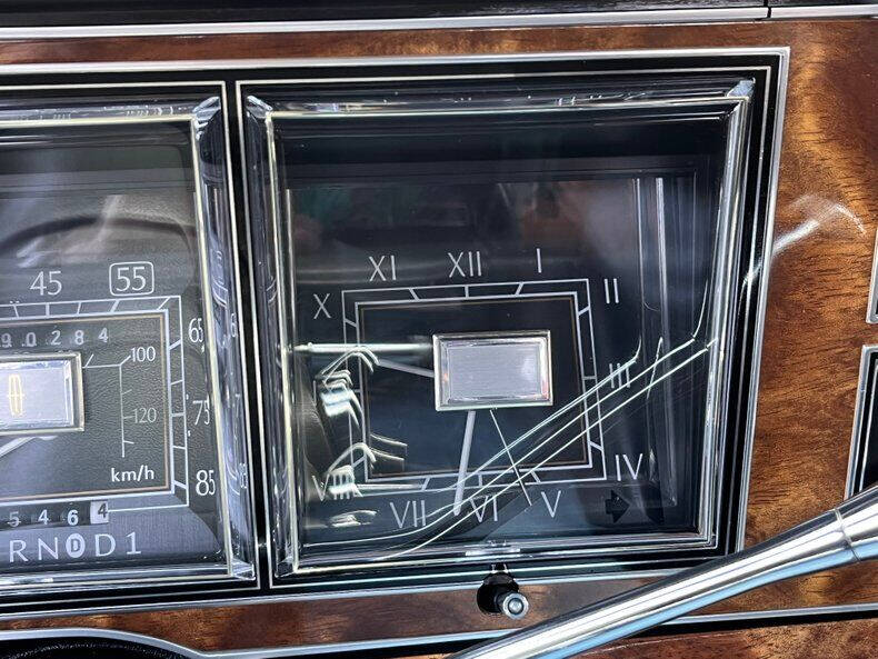 1984 Lincoln Town Car