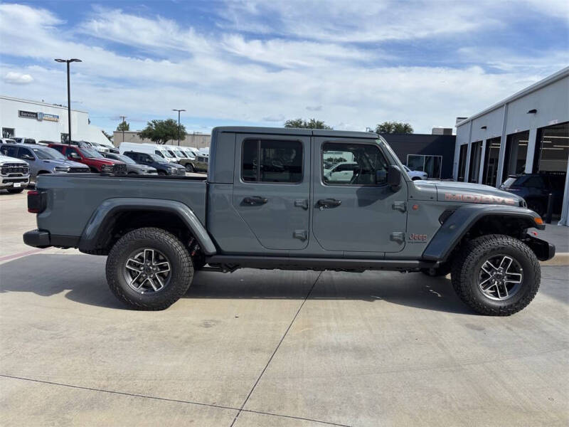 2025 Jeep Gladiator Mojave
