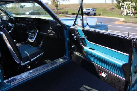 1965 Ford Thunderbird