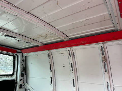 2013 Chevrolet Express 2500