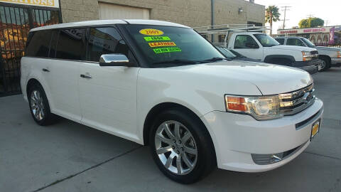 2009 Ford Flex for sale at El Guero Auto Sale in Hawthorne CA