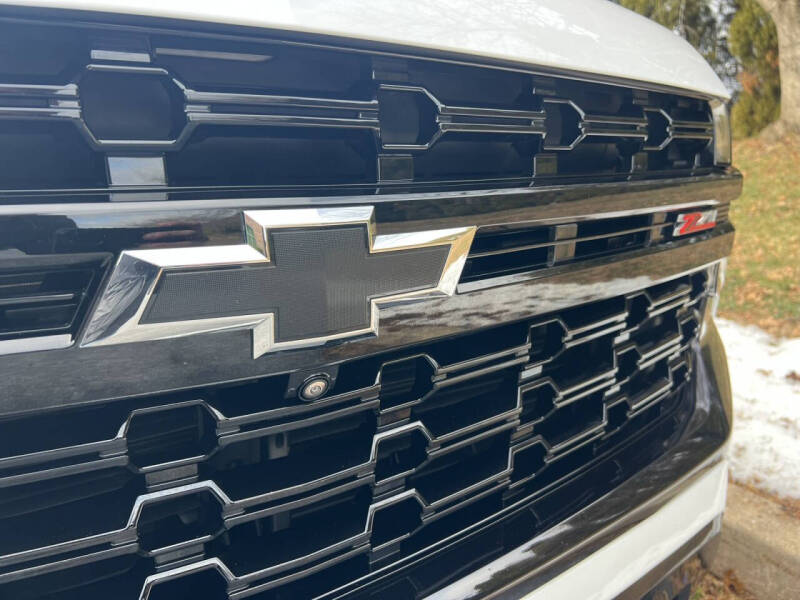 2023 Chevrolet Suburban Z71