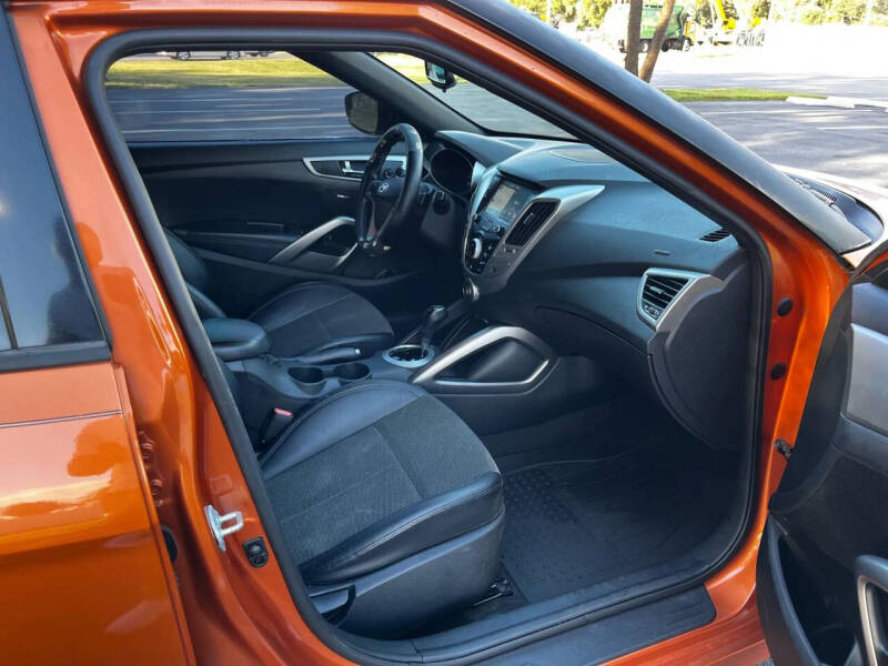 2016 Hyundai Veloster