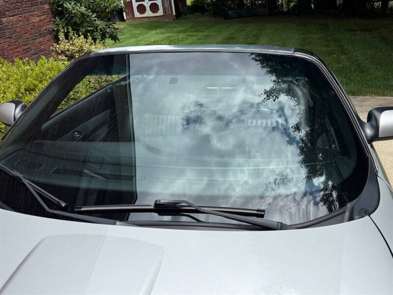 2005 Ford Thunderbird Deluxe