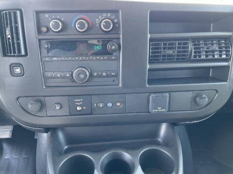 2024 Chevrolet Express 2500