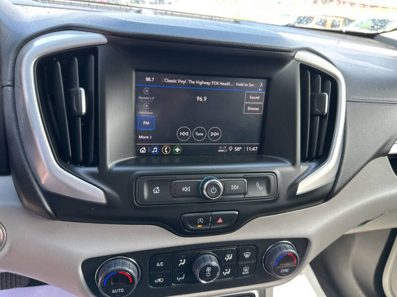 2023 GMC Terrain SLE