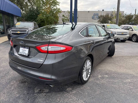 2015 Ford Fusion SE
