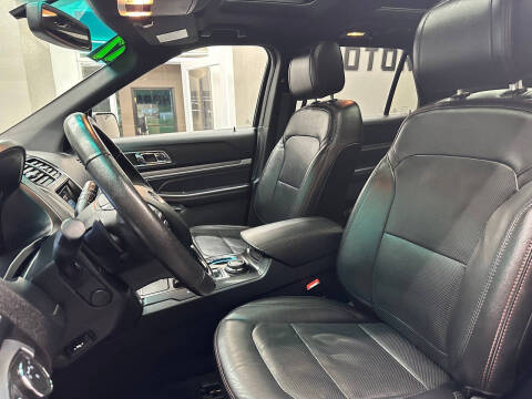 2017 Ford Explorer Sport