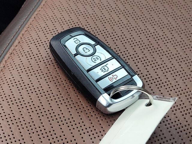 2025 Ford Expedition MAX King Ranch