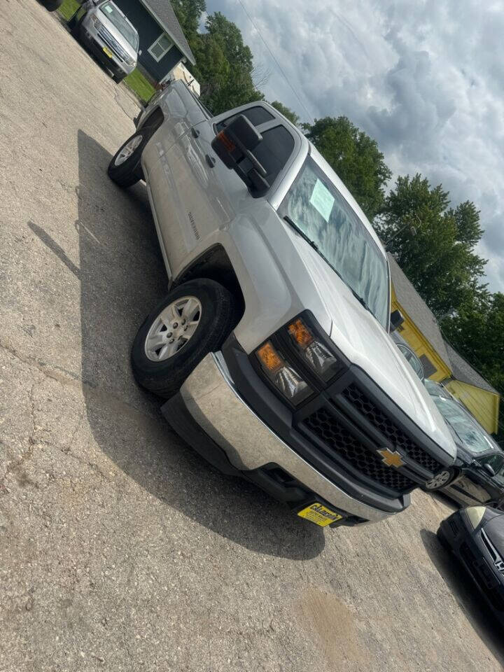 2015 Chevrolet Silverado 1500 for sale at Calderon Auto Sales in Des Moines, IA