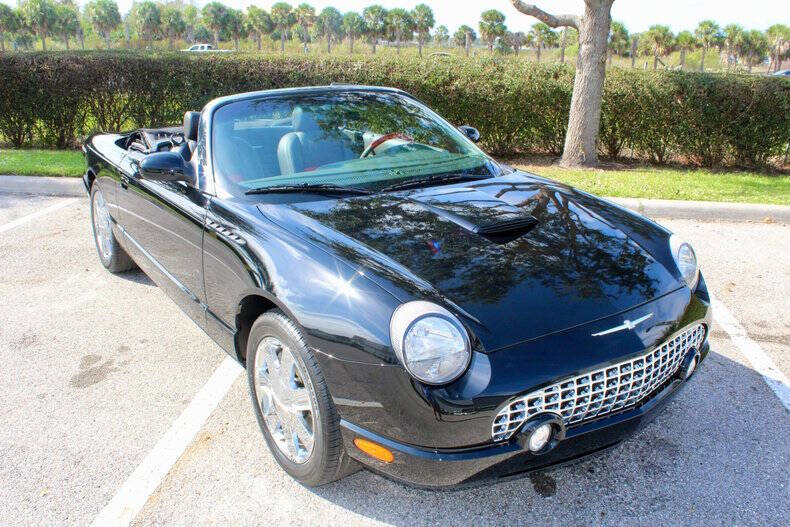 2002 Ford Thunderbird Deluxe