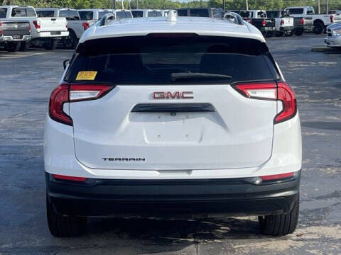 2023 GMC Terrain SLT