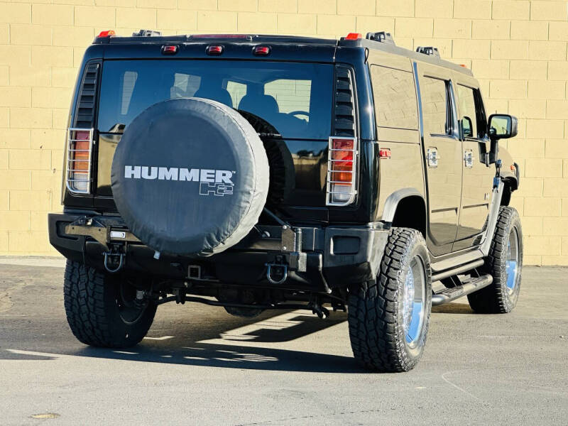 2004 HUMMER H2