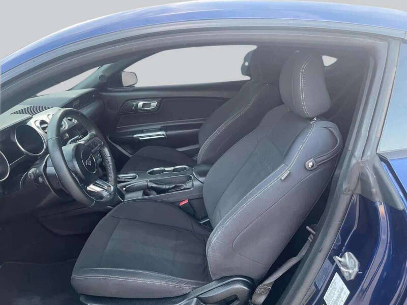 2019 Ford Mustang EcoBoost