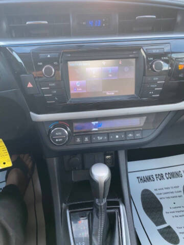 2016 Toyota Corolla LE